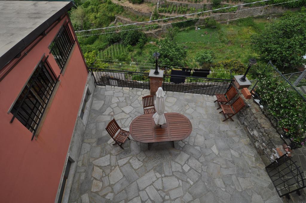 Sandra Villa Rooms Corniglia Exterior photo