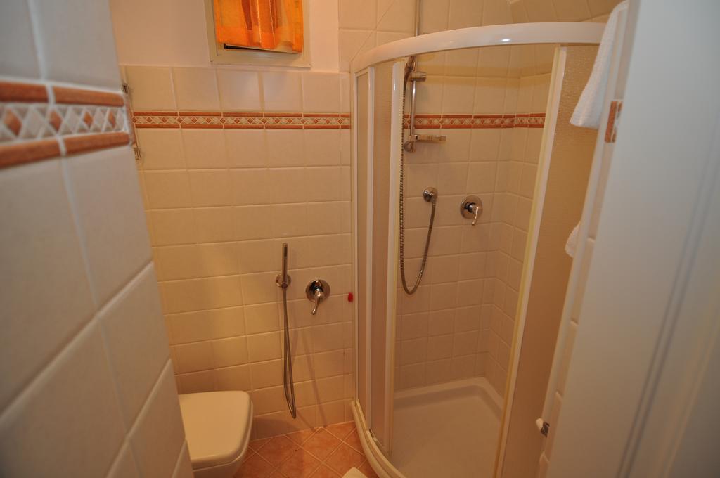 Sandra Villa Rooms Corniglia Exterior photo